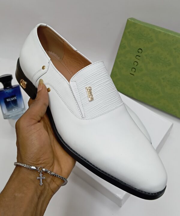 Gucci Leather Shoes