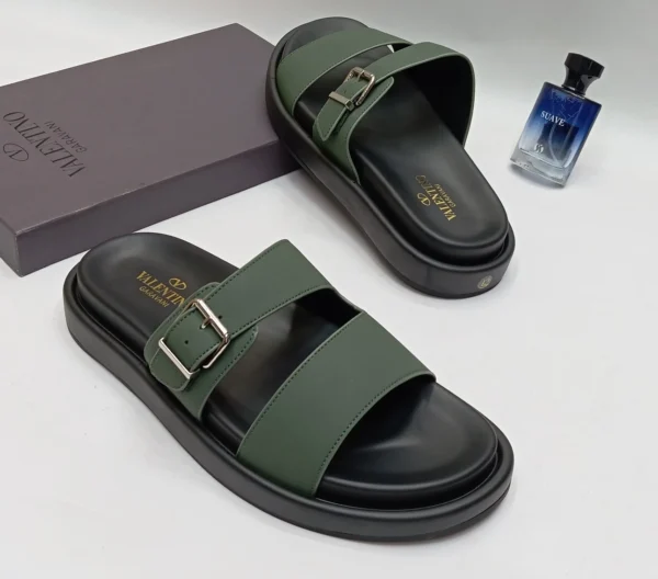 Mens luxury slides Mens luxury slides
